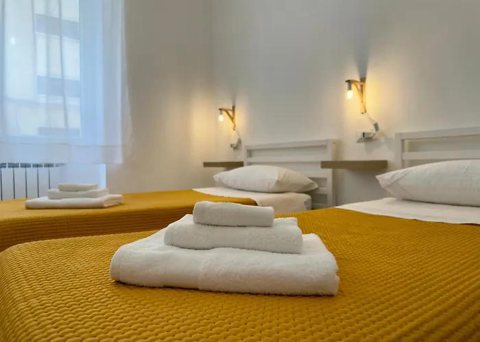 Casa Delle Zie לצ'ה